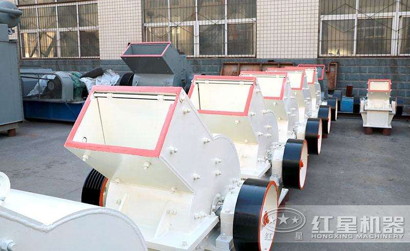 小型錘式破碎機(jī)廠家，現(xiàn)貨提供，可到場帶料免費咨詢