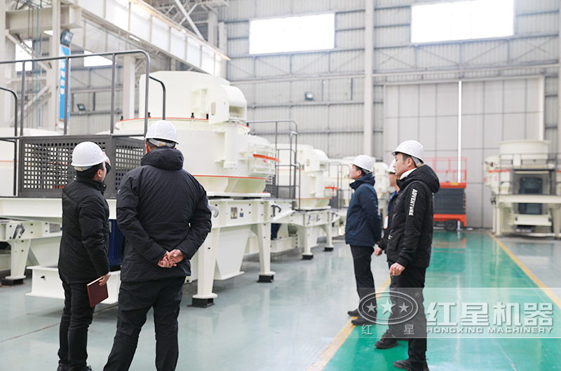 紅星廠家小型制砂機(jī)價(jià)格便宜，提供客戶到場參觀