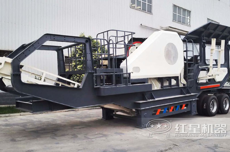 輪胎式車載鄂破機(jī)，時(shí)產(chǎn)50噸現(xiàn)貨